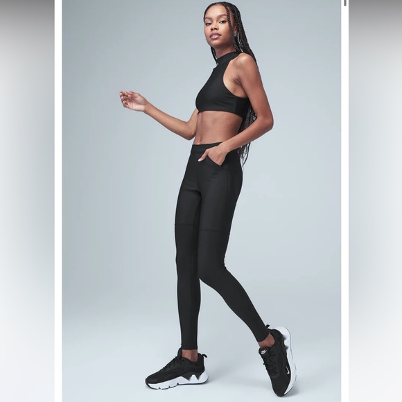ALO Yoga Pants - Alo Yoga Black High Waist Utility Legging, NWT